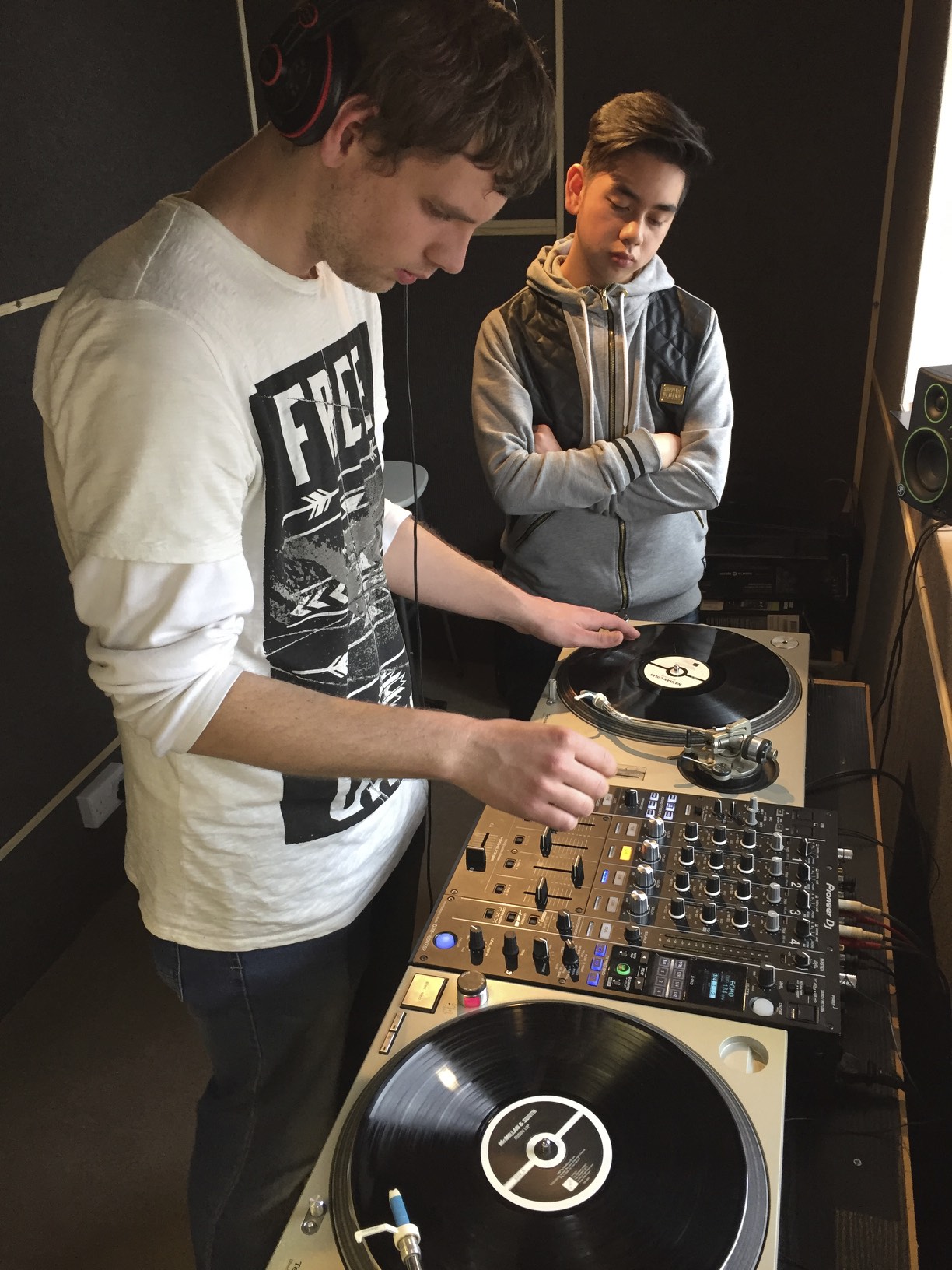 Learn To To DJ at On The Rise DJ Academy (Student) (DJ Course) On The